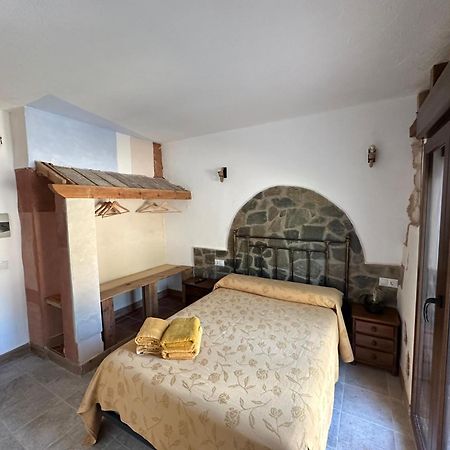 Casa Rural Torremontero Apartamentos Орнос Екстер'єр фото