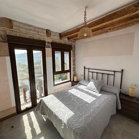 Casa Rural Torremontero Apartamentos Орнос Екстер'єр фото